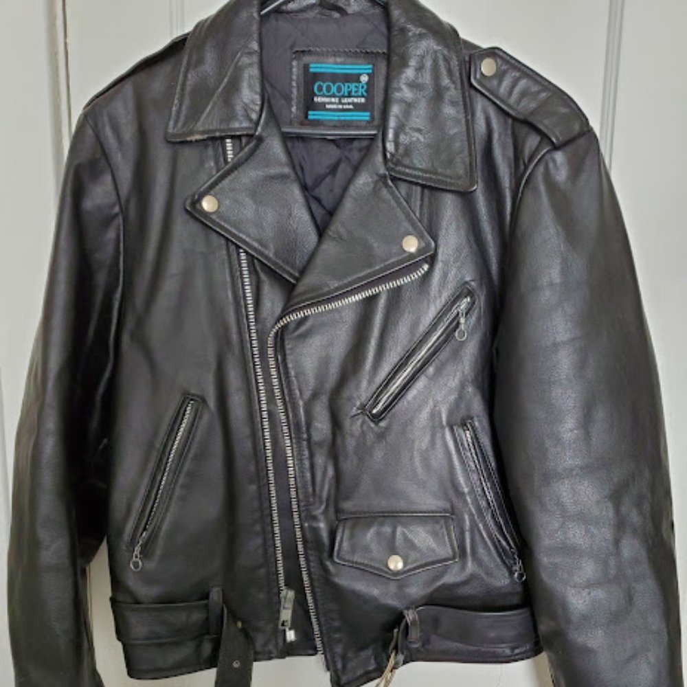 Vintage Cooper Genuine Leather Motorcycle Jacket Size 40 Made in USA